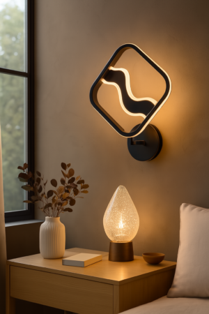 APLIQUE DE PARED LED CUADRADO CON ONDA INTERIOR